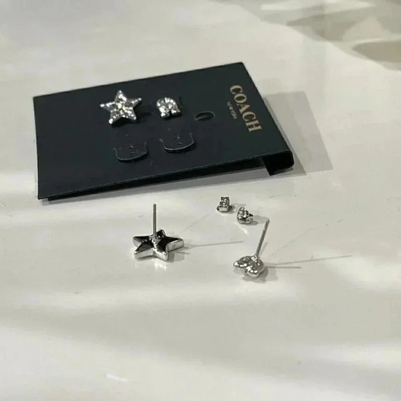 SIGNATURE AND PAVE STAR STUD EARRINGS SET (COACH C7778) - Picture 7 of 7